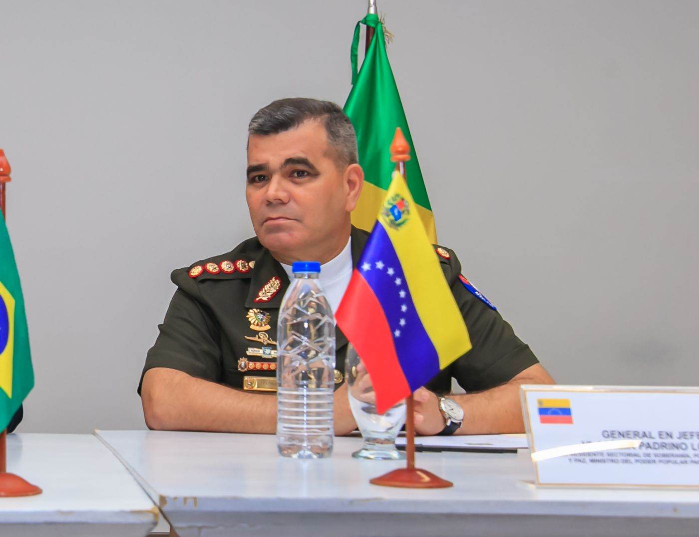 Ministrul apărării din Venezuela afirmă că atacurile SUA au lovit zone urbane